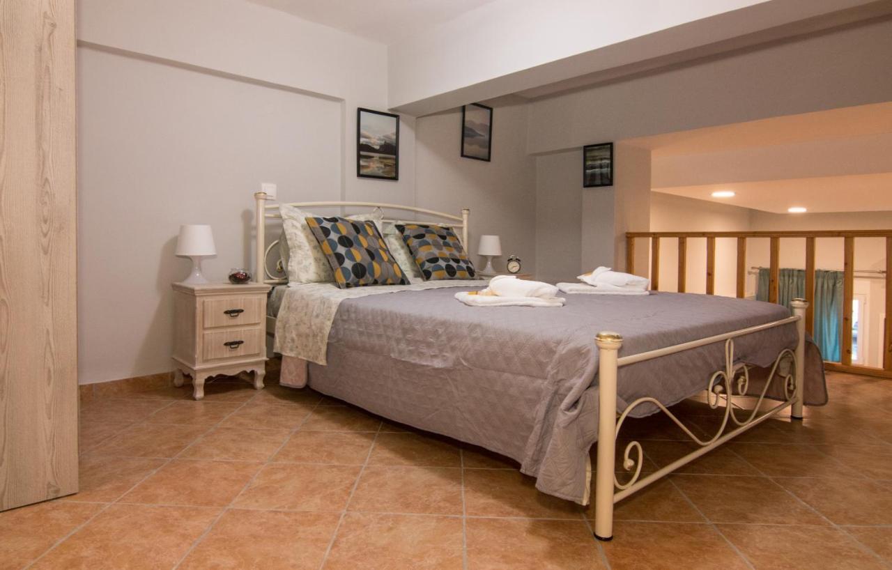 Loft Renovated Flat 5' From The Old Town Corfu * Corfu (city)